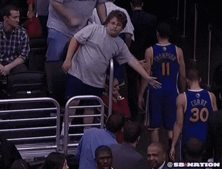 Basketball Fan Ignored GIF - Basketball Fan Ignored High Five GIFs